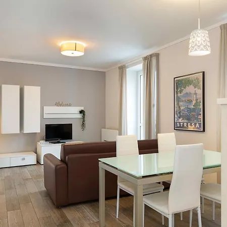 Apartment La Lombarda - By Impero House